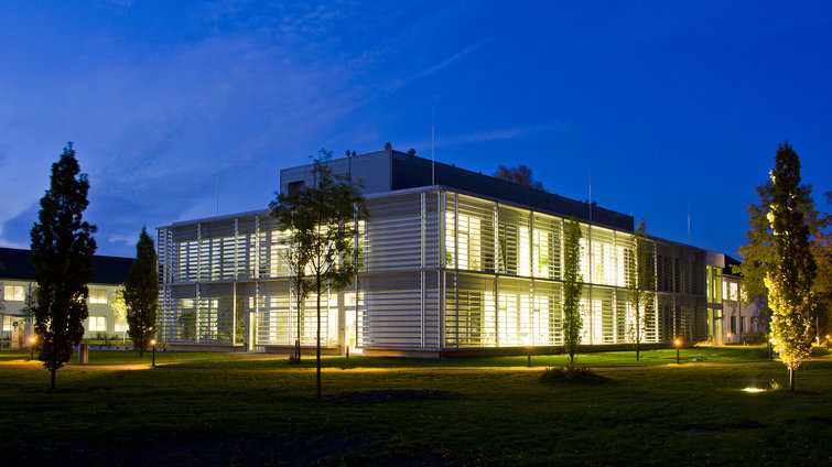 The research buildingsis where our scientist have their offices and labs.