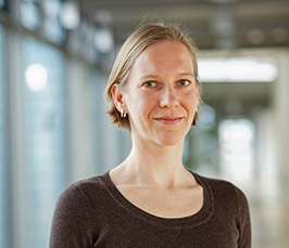 Franziska Beran: How insects cope with plant chemical defenses: from microbiome-assisted detoxification to sequestration Franziska Beran: How insects cope with plant chemical defenses: from microbiome-assisted detoxification to sequestration